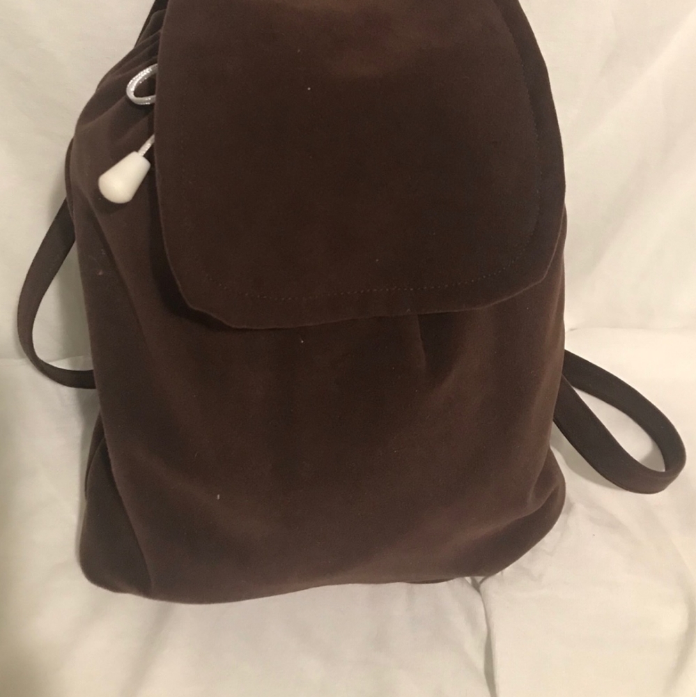 Backpack - Picture 2 of 6